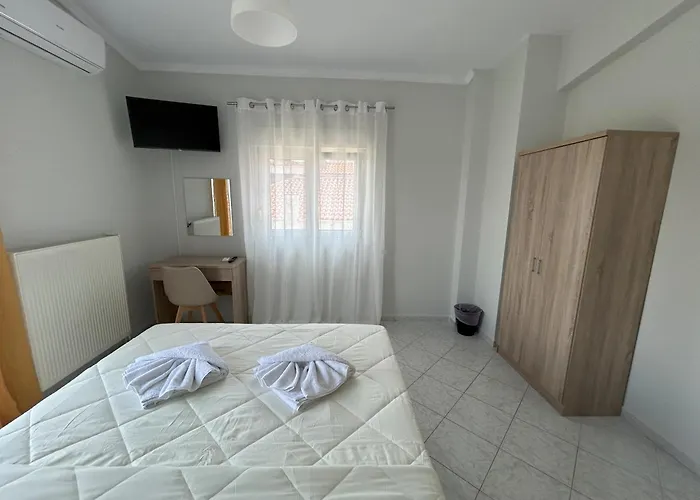 Villa Margaw's 600m From The